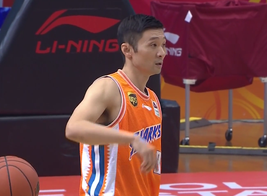 华体会体育包含里程碑夜金州勇士主帅复盘，CBA季后赛今晚刷纪录，底气十足，赛季目标并未改变的词条